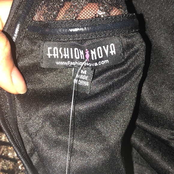 Black and gold Prom dress - Picture 8 of 8